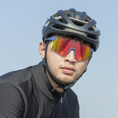 Vertex Polarized Glasses